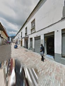thumbnail?panoid=dFS5XPDKbxl0FY_ulEHJeg&cb_client=maps_sv.tactile.gps&w=224&h=298&yaw=340