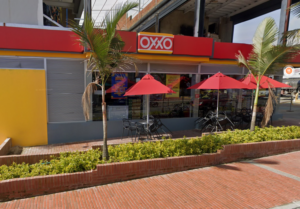 Oxxo Cra.10