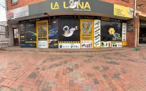 Almacen De Tornillos La Luna Sas