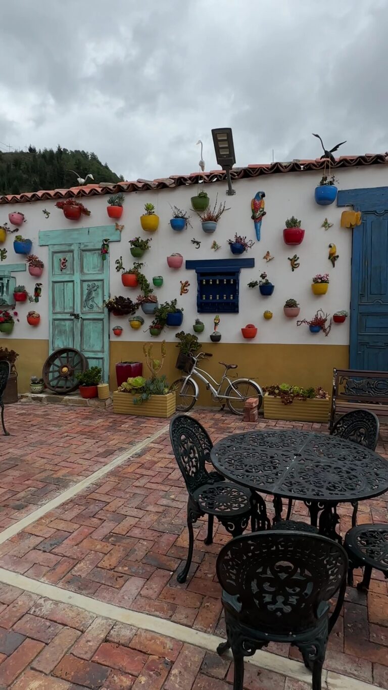 Antigua Cafe 266