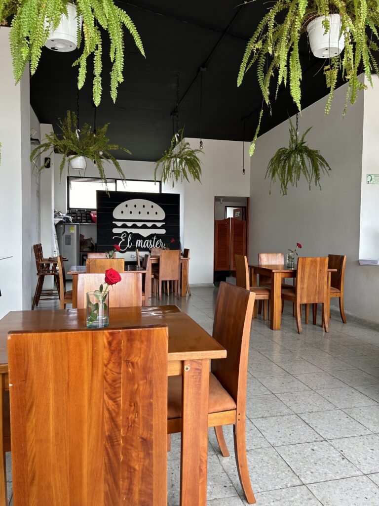 El Master Gastropub