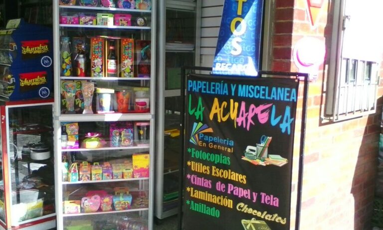 La Acuarela Papeleria Y Miscelanea