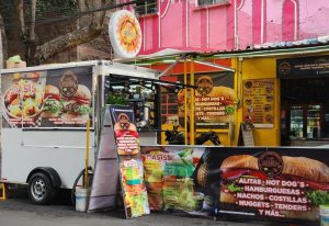 Alitas Y Hamburguesas Las Sabrositas