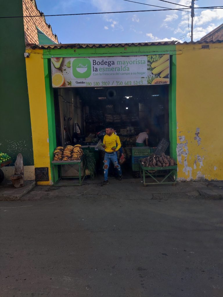 Bodega Mayorista La Esmeralda