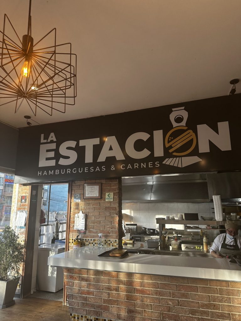 La Estación – Hamburguesas Y Carnes